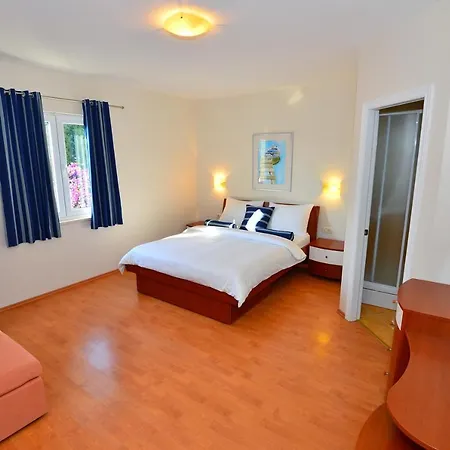 Apartment Dalmatina Zivogosce