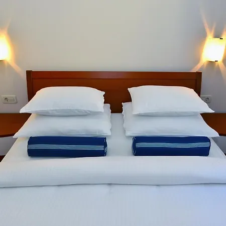 Apartment Dalmatina Zivogosce